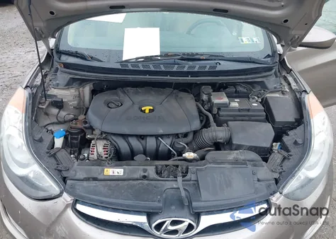 2013 Hyundai Elantra Gls z USA, uszkodzony, nr VIN 5NPDH4AE3DH447555